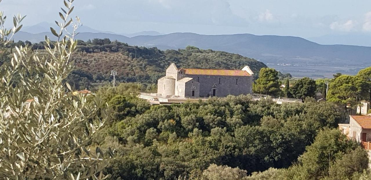 Sestosenso Suites Campiglia Marittima Exterior foto